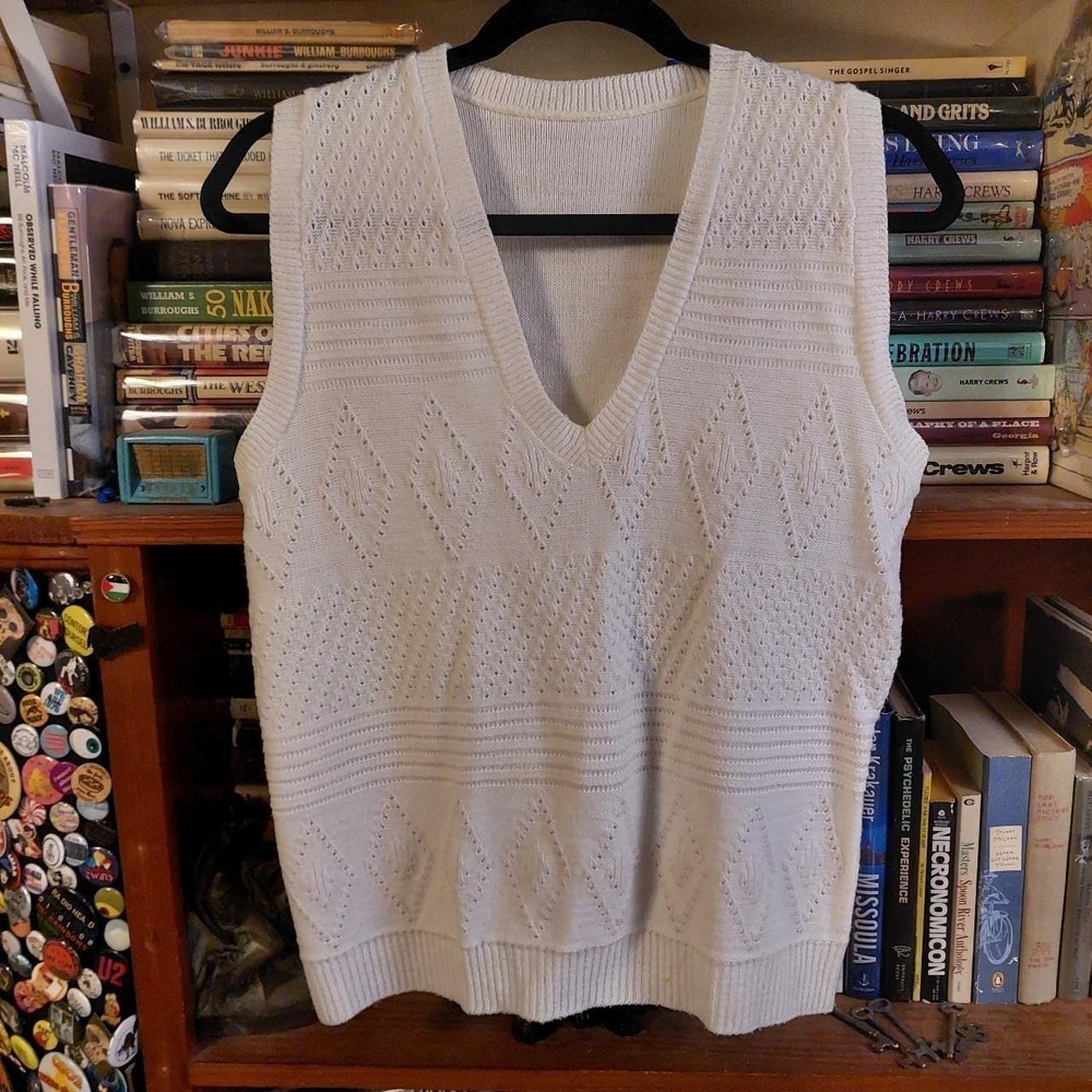 Vintage White Pointelle Sweater Vest 3D Diamond Knit V-Neck Sheer Medium